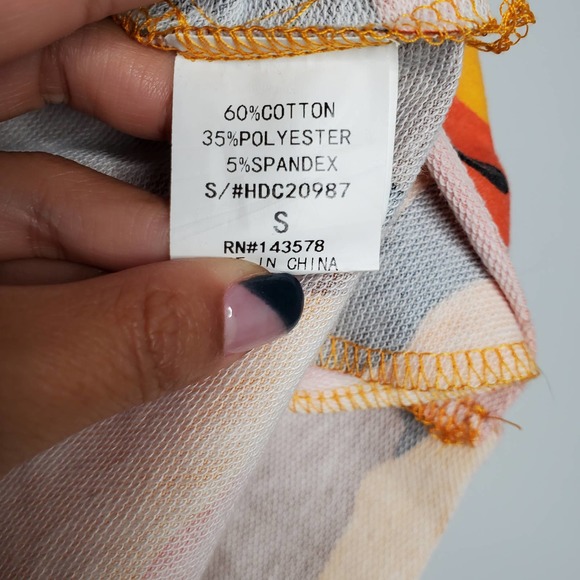 FASHION NOVA Orange Black Camouflage Drawstring Elastic Waist Shorts Sz Small S - Picture 6 of 7